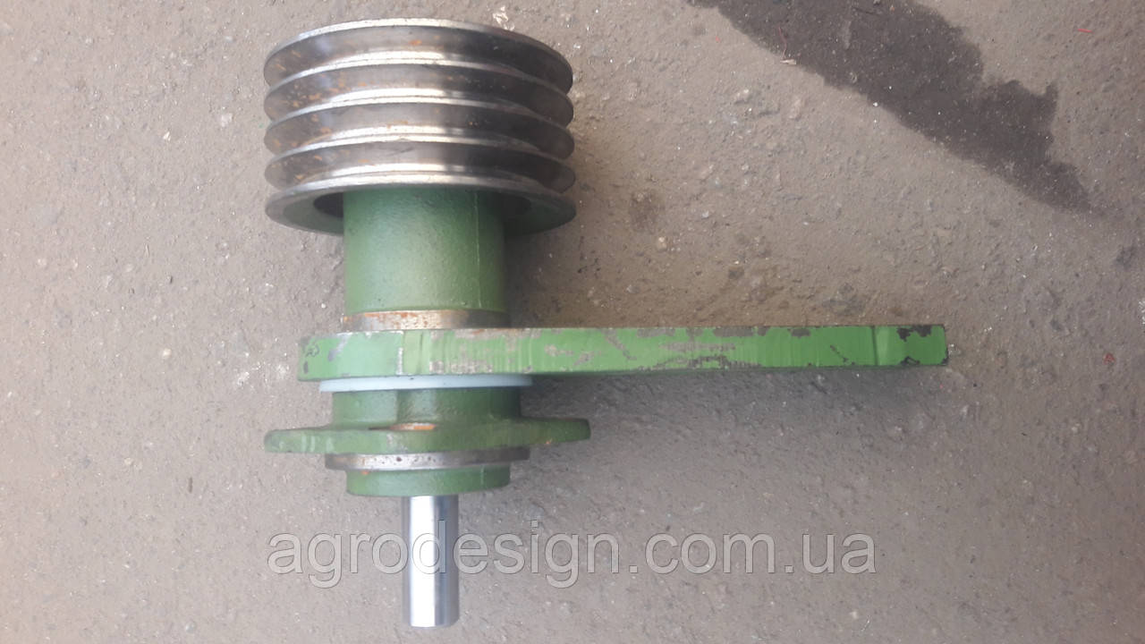 Шків малий 8245-036-010-248 в зборі косарки роторної Wirax Z-169 (1,65 м) Шків малий 8245-036-010-248 в зборі косарки роторної Wirax Z-169 (1,65 м) - Зображення 3